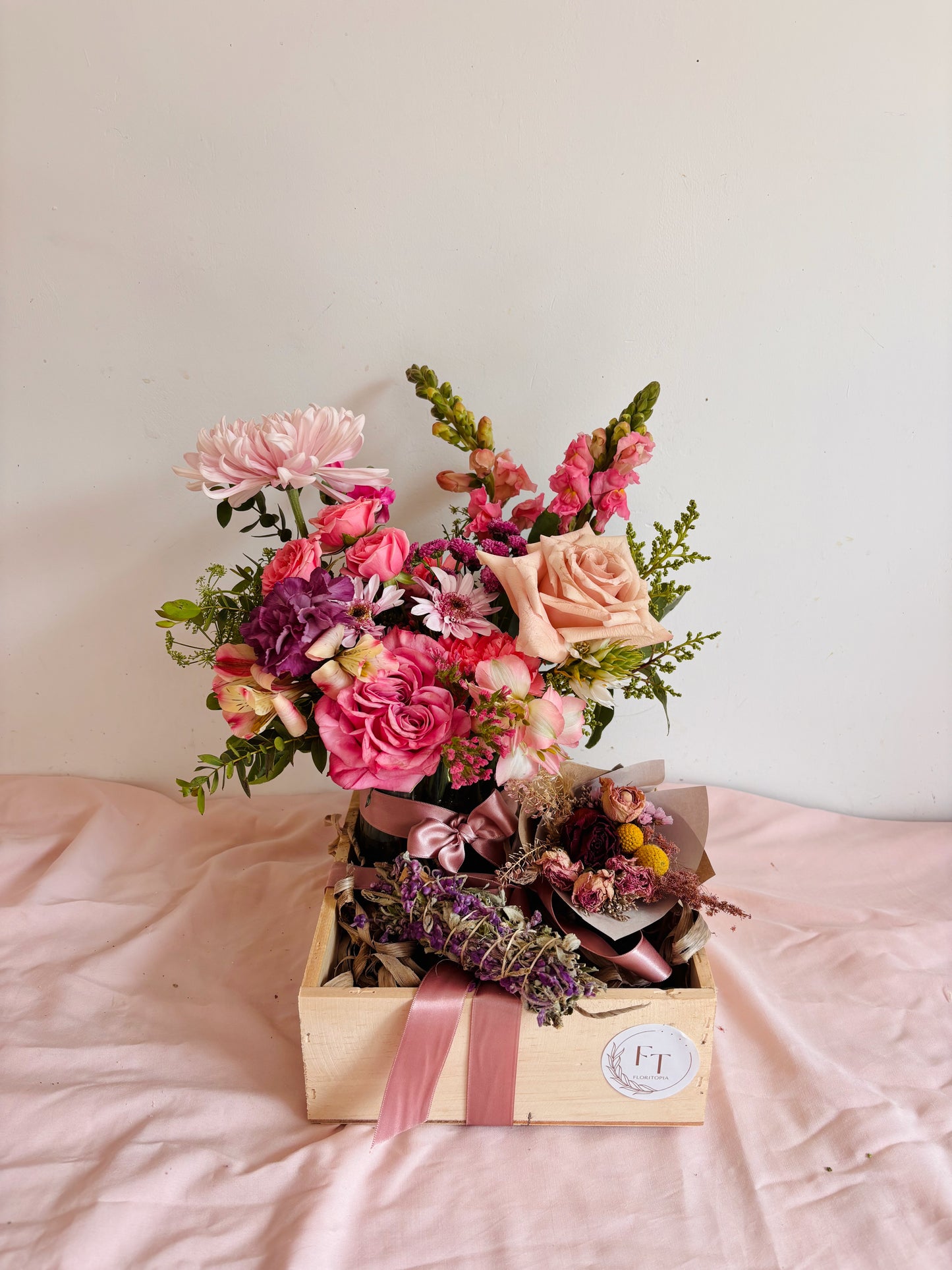 Box Pretty and Pink